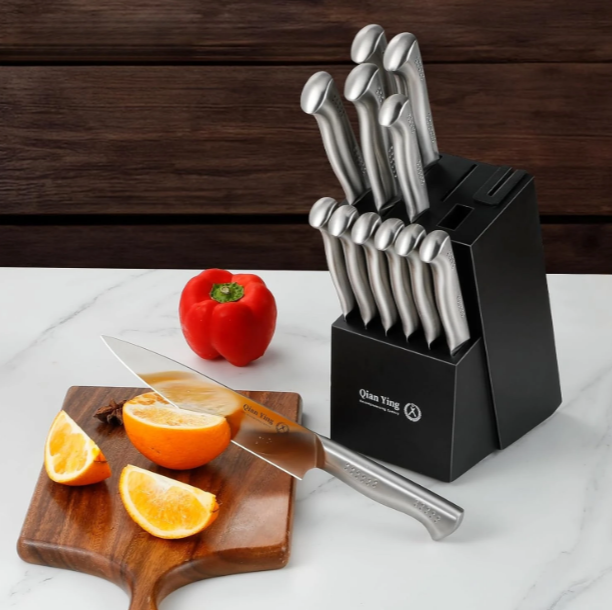 Maximize Your Cooking Efficiency with a Professional Knife Set